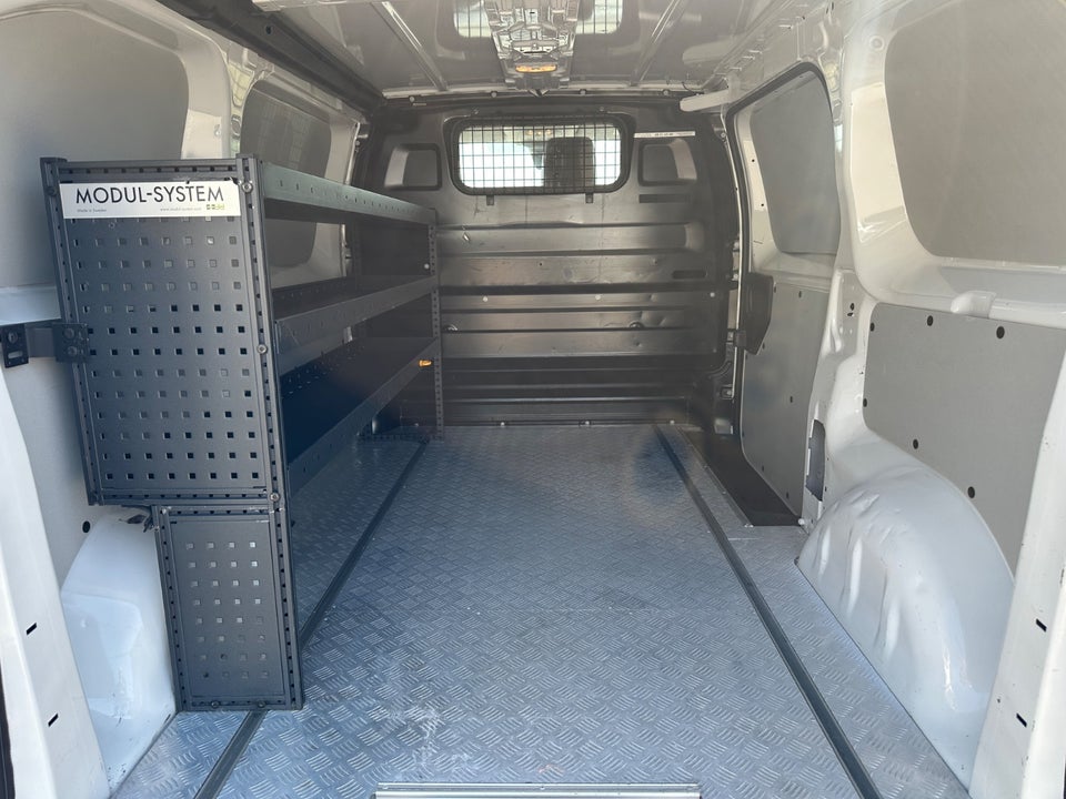 Peugeot e-Expert 75 L2 Plus Van