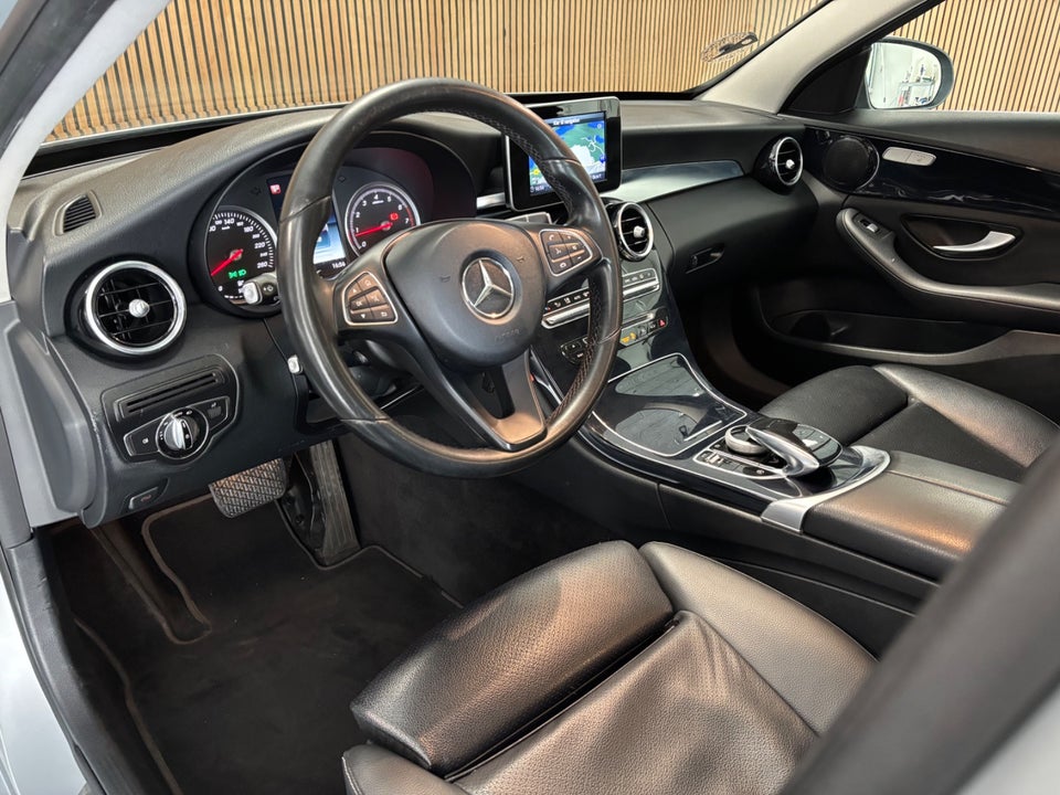 Mercedes C200 2,0 AMG Line aut. 4d
