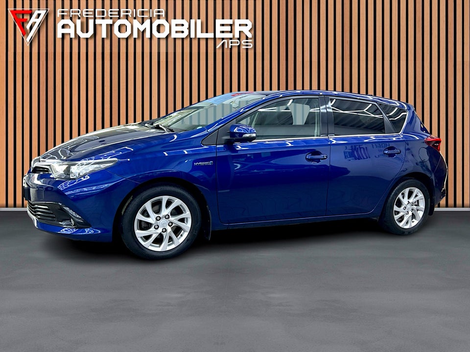 Toyota Auris 1,8 Hybrid H2 Comfort CVT 5d