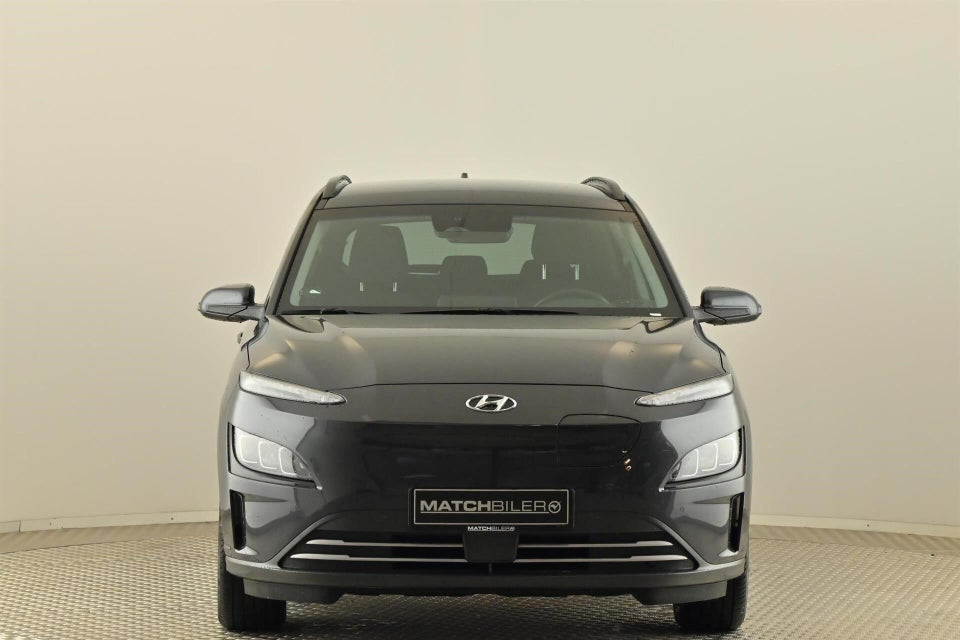 Hyundai Kona 64 EV Essential 5d