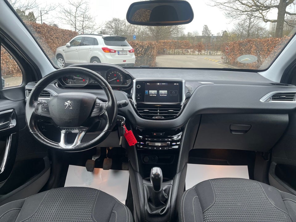 Peugeot 208 1,6 BlueHDi 100 Allure 5d