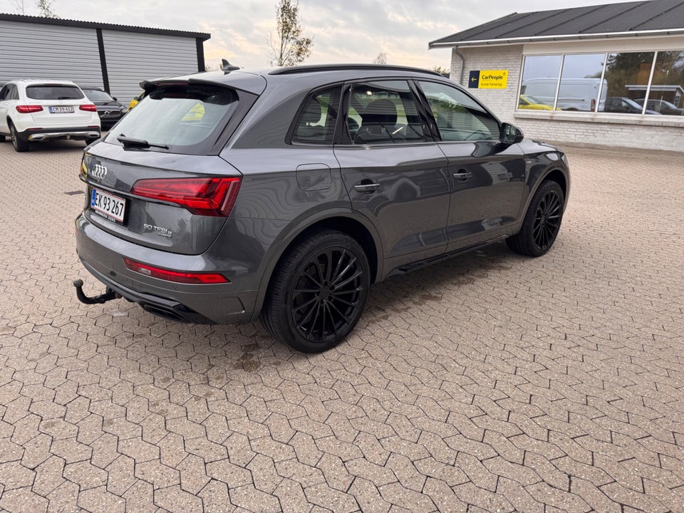Audi Q5 2,0 TFSi S-line Edition S-tr. 5d