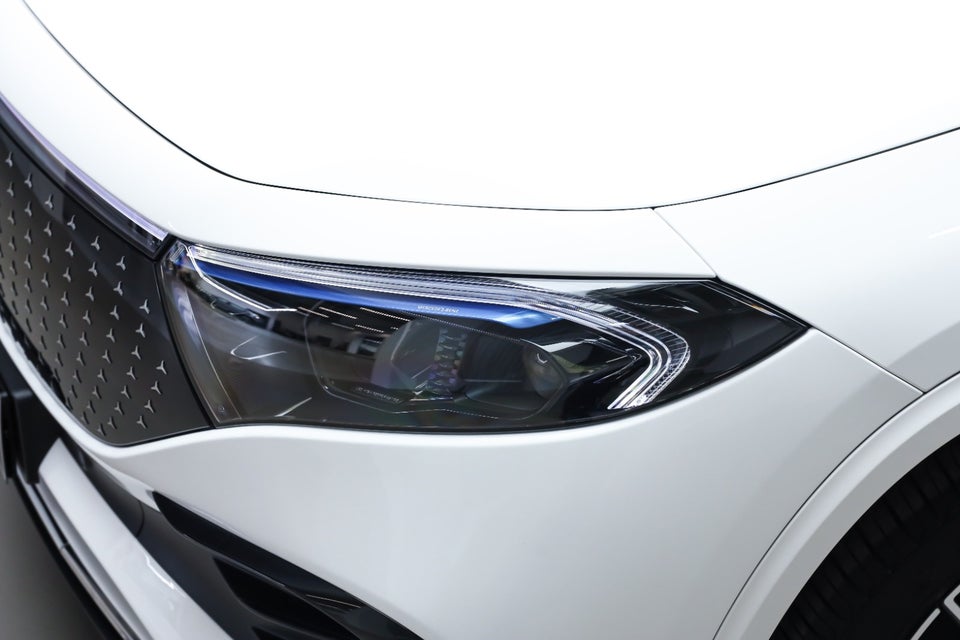 Mercedes EQA250+ AMG Advance 5d