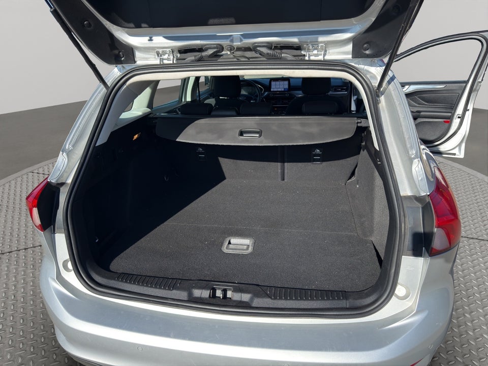 Ford Focus 1,0 EcoBoost Titanium aut. 5d