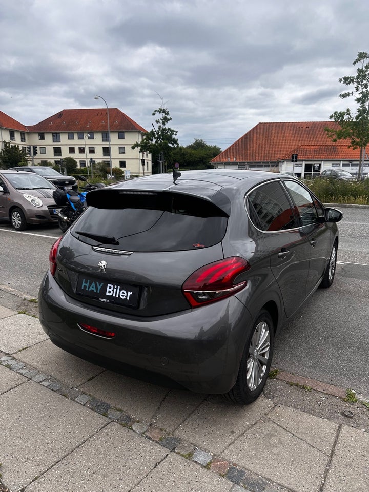 Peugeot 208 1,6 BlueHDi 100 Allure 5d