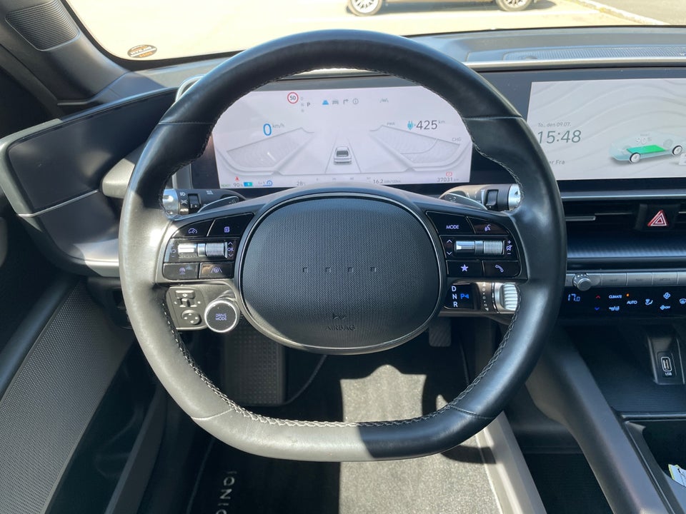 Hyundai Ioniq 6 77 Essential 4d