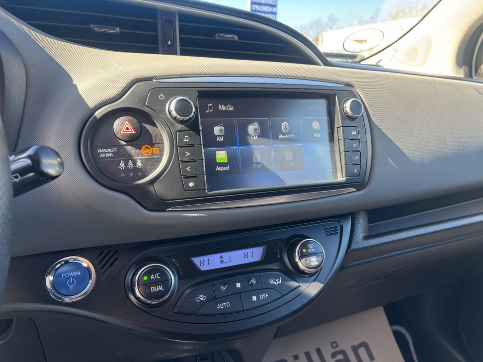 Toyota Yaris 1,5 Hybrid H2 Limited e-CVT 5d