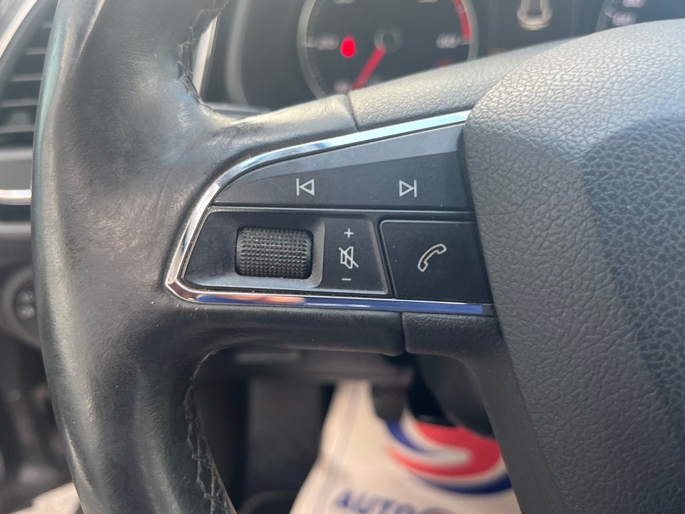 Seat Leon 1,6 TDi 110 Reference 5d