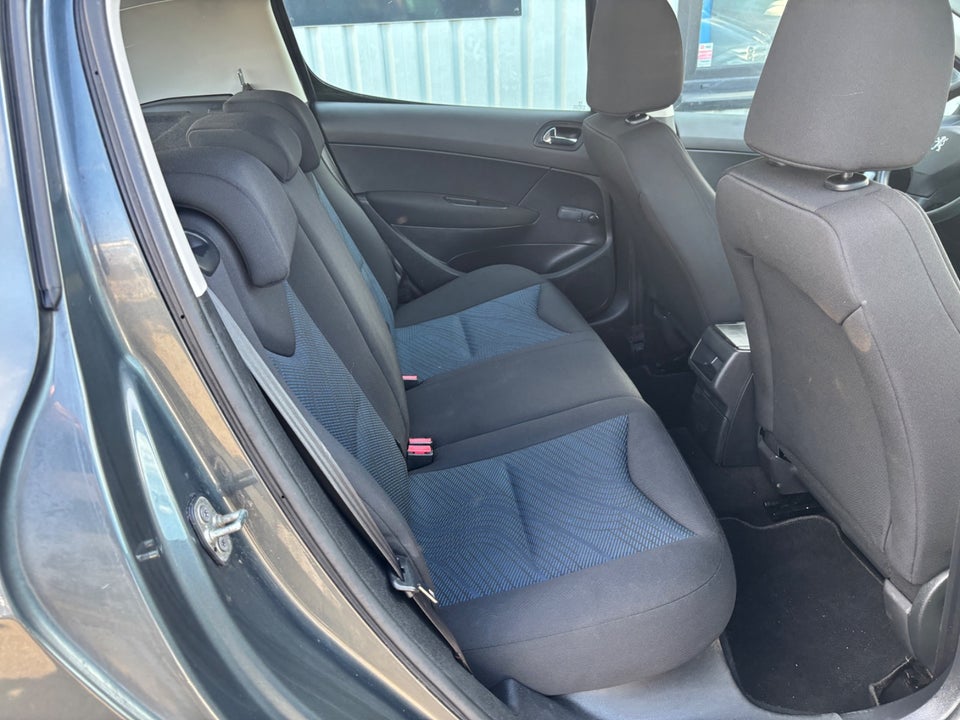 Peugeot 308 1,6 HDi 92 Comfort+ 5d