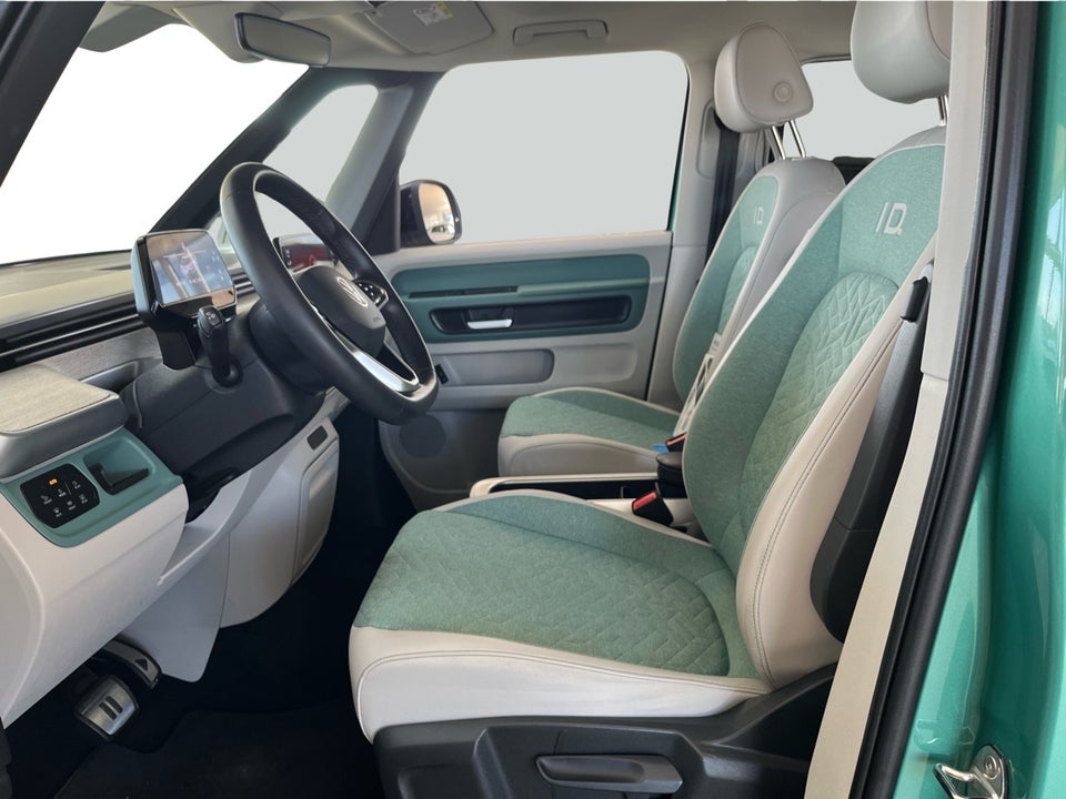 VW ID.Buzz 77 Pro SWB 5d