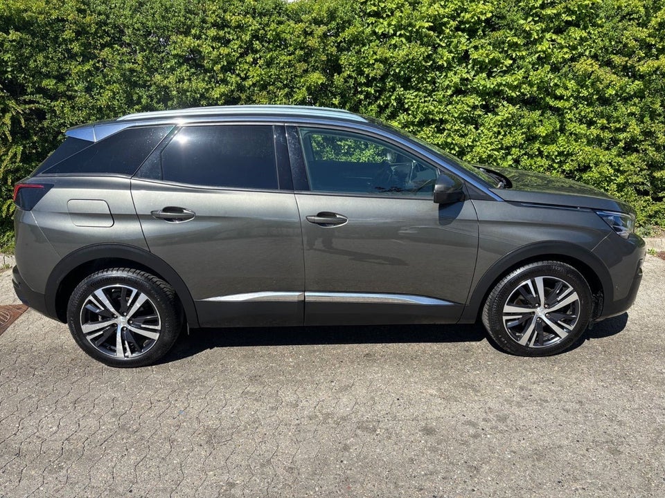 Peugeot 3008 1,2 e-THP 130 Allure EAT6 5d