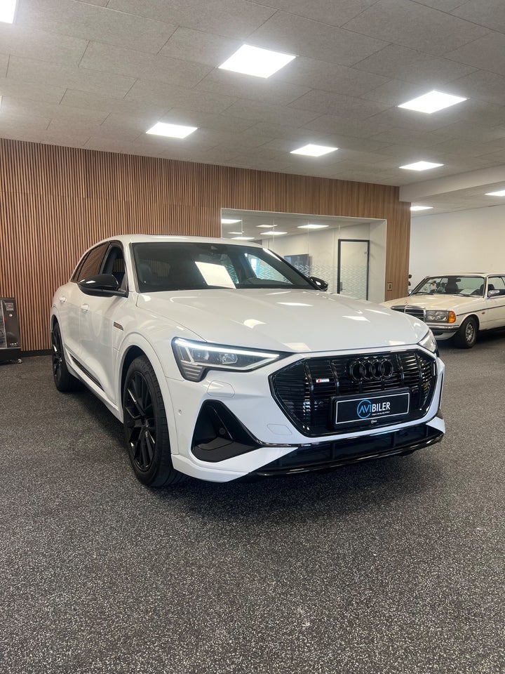Audi e-tron 55 Black Edition S-line quattro 5d