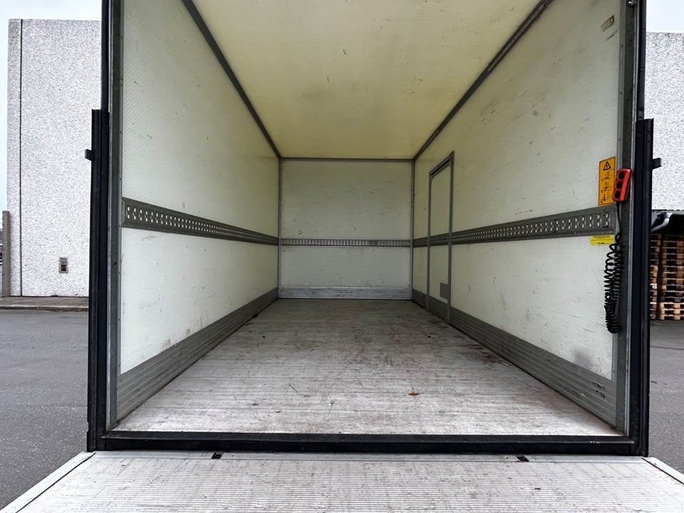 Iveco Daily 2,3 35S14 4100mm Lad AG8 2d