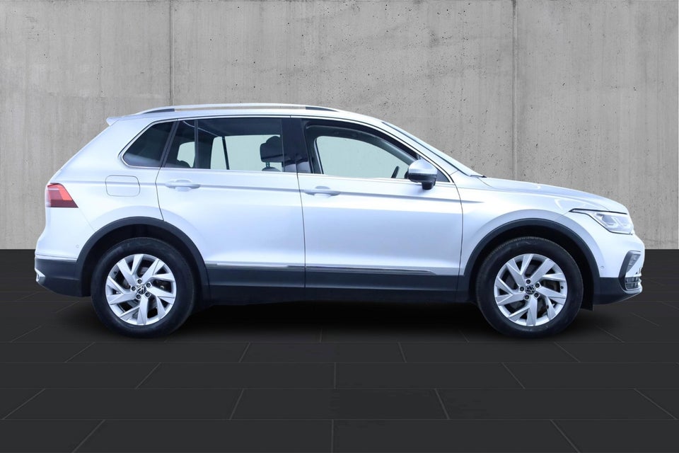 VW Tiguan 1,4 eHybrid Elegance DSG 5d