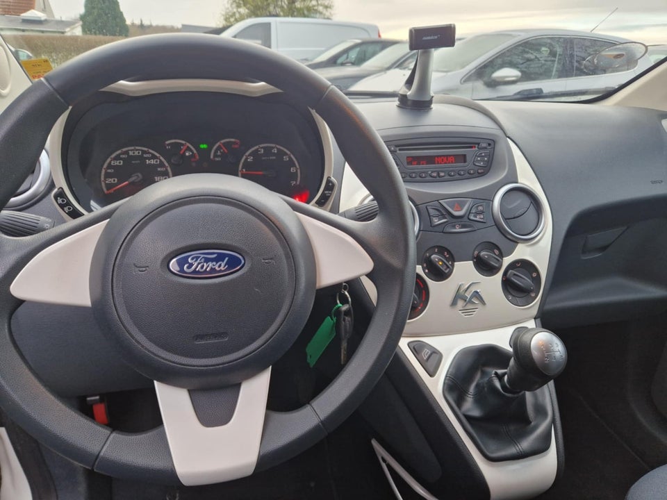 Ford Ka 1,2 Titanium 3d