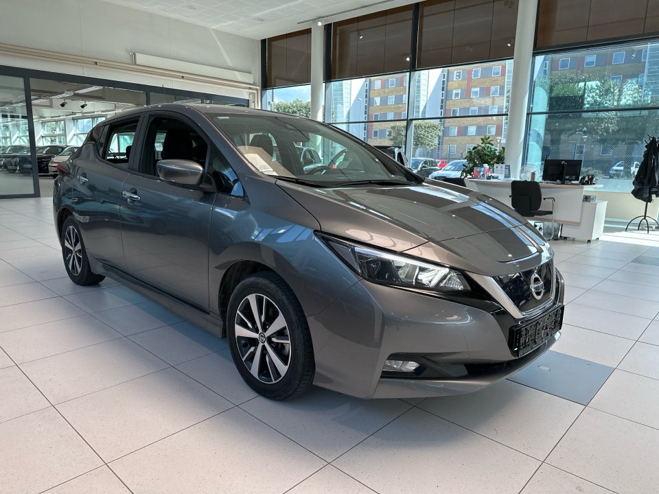 Nissan Leaf 40 Acenta 5d