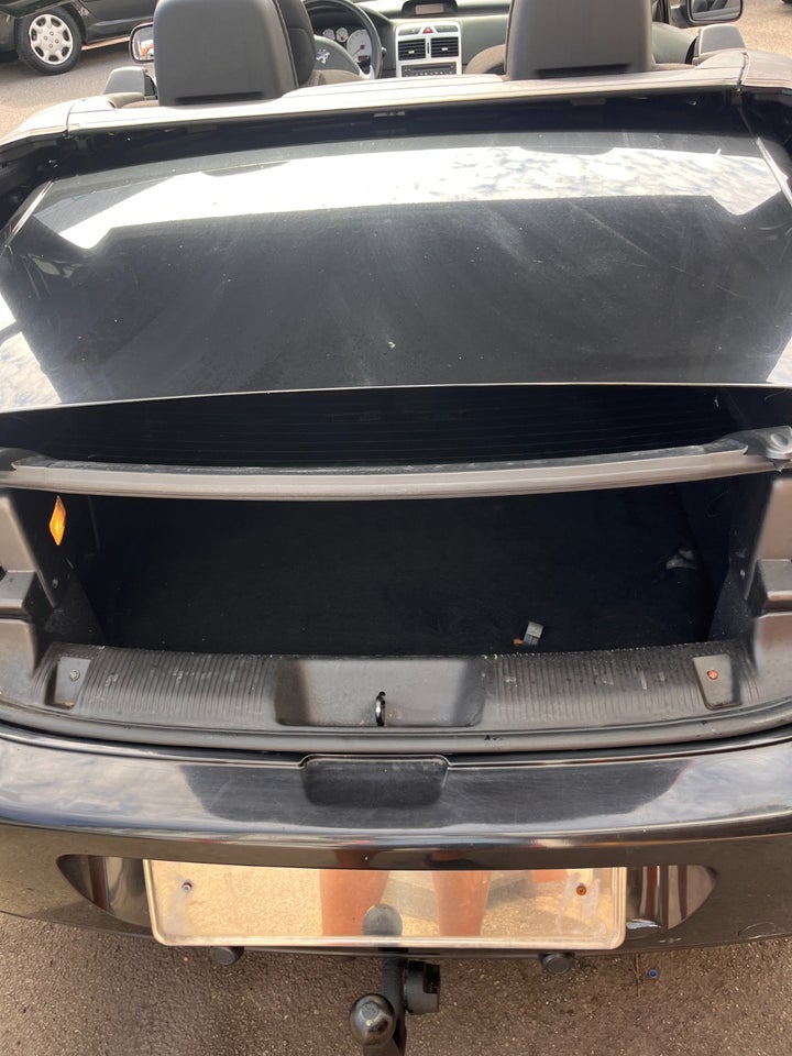 Peugeot 307 2,0 16V CC 2d