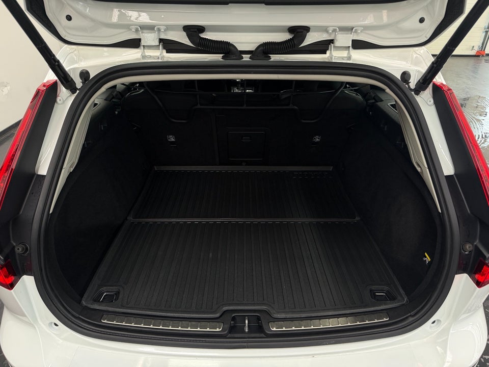 Volvo V60 2,0 D4 190 Momentum aut. 5d