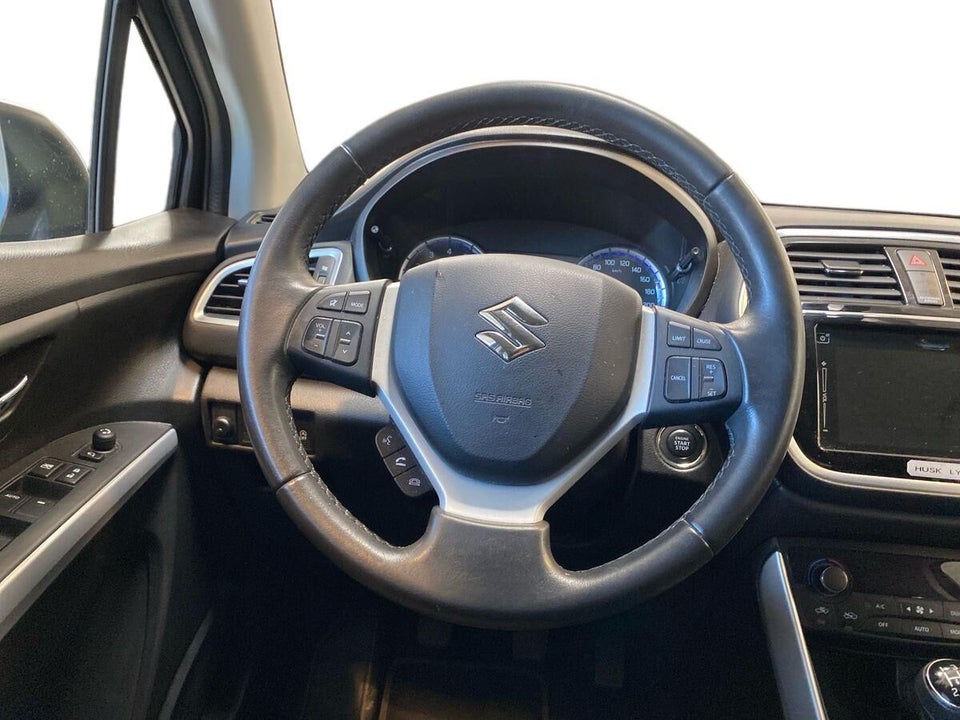 Suzuki S-Cross 1,0 Boosterjet Active KUP 5d
