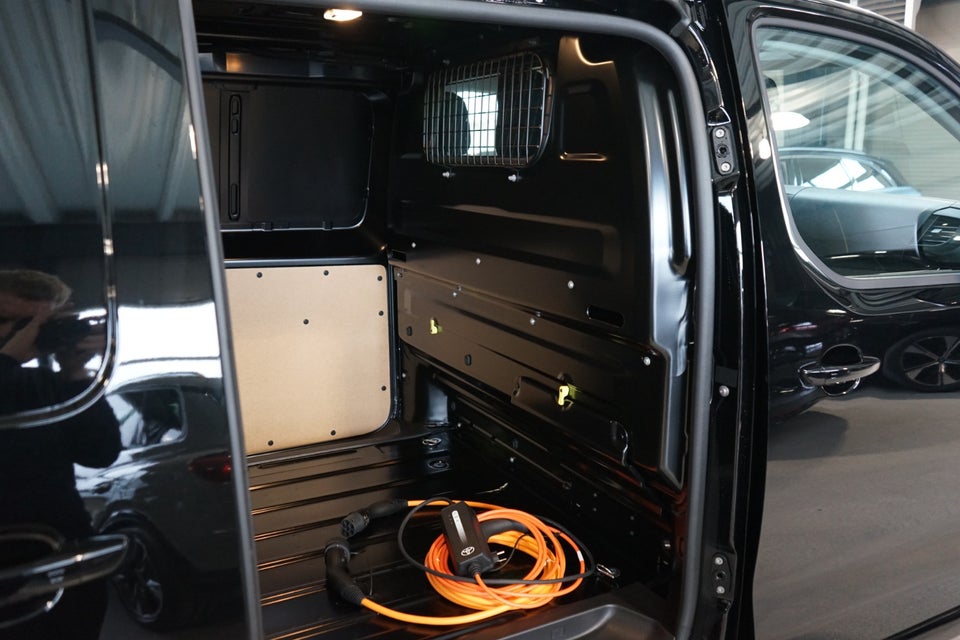Toyota ProAce 75 Long Comfort Master+