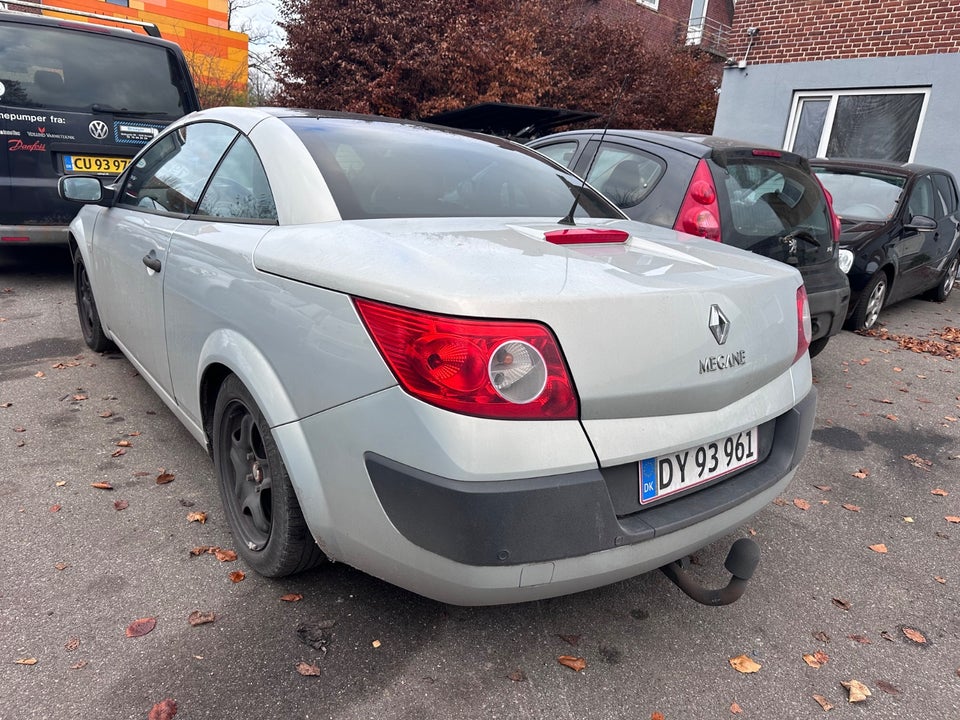 Renault Megane II 1,6 16V CC 2d