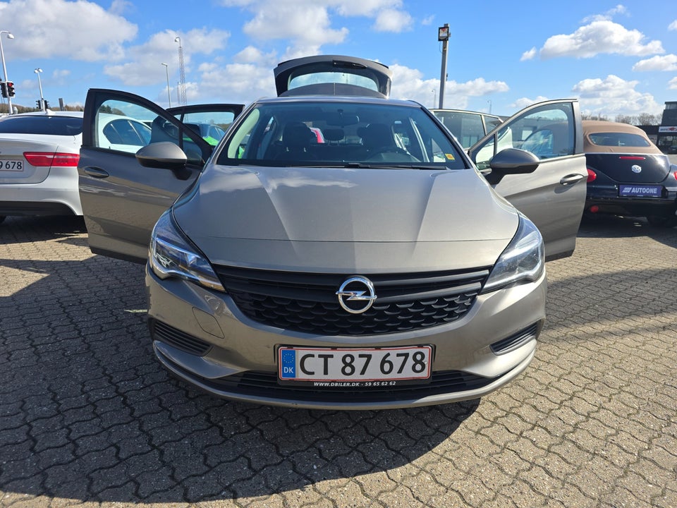 Opel Astra 1,0 T 105 Enjoy 5d