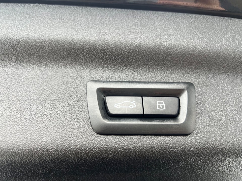 BMW iX1 xDrive30 M-Sport 5d