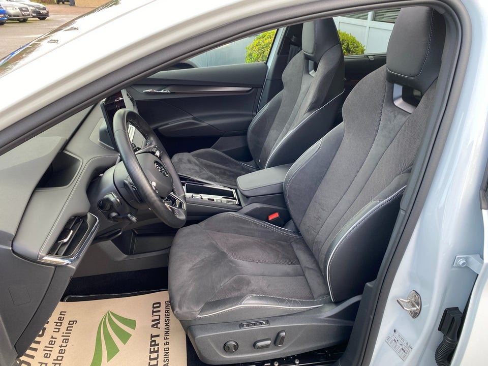 Skoda Enyaq 80x iV Sportline 5d