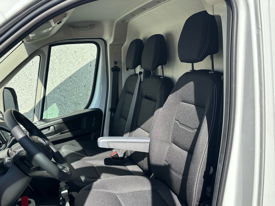 Fiat Ducato 35 Maxi 2,2 MJT 180 Kassevogn L3H2 Pro aut.