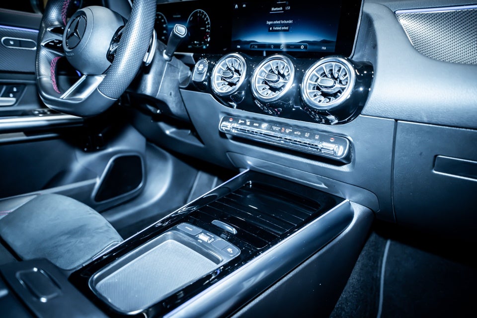 Mercedes GLA250 e 1,3 AMG Premium aut. 5d