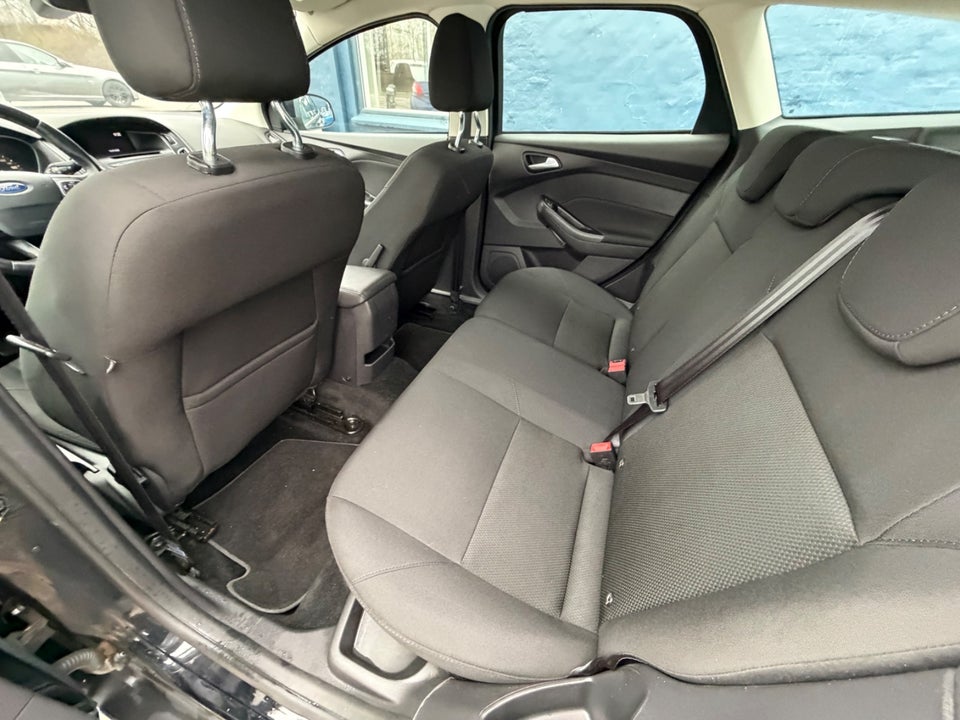 Ford Focus 1,0 SCTi 100 Trend stc. 5d