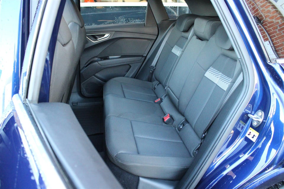 Audi Q4 e-tron 40 Advanced 5d