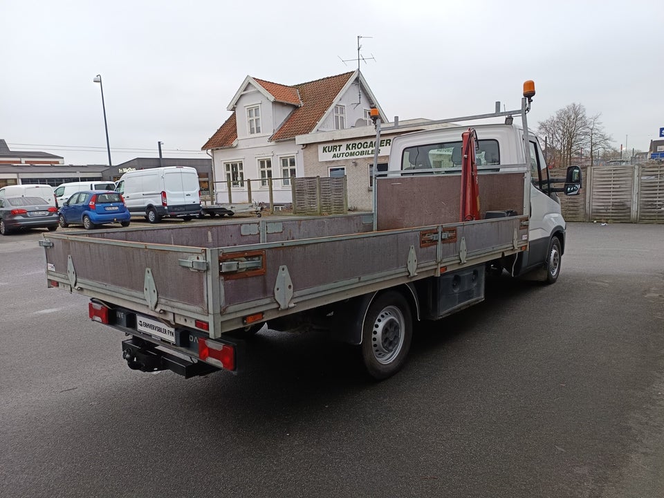 Iveco Daily 2,3 35S16 4100mm Lad 2d