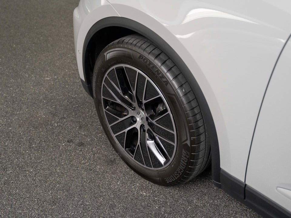 Porsche Macan 5d