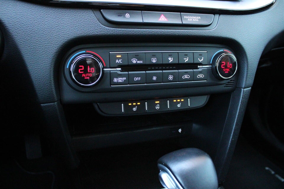 Kia Ceed 1,6 PHEV Upgrade SW DCT 5d