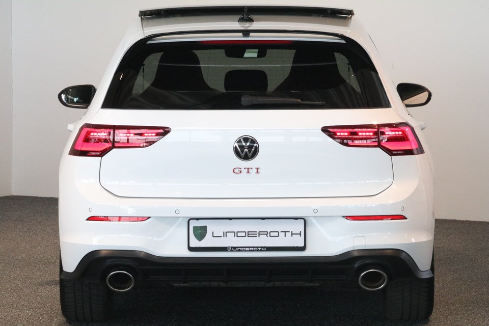 VW Golf VIII 2,0 GTi Clubsport DSG Van 5d