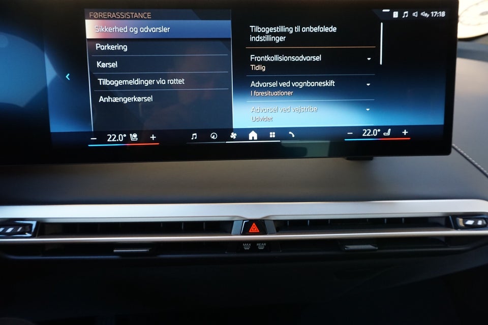 BMW iX xDrive40 Sport 5d