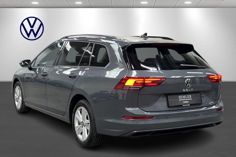 VW Golf VIII 1,5 eTSi 130 Life Variant DSG 5d