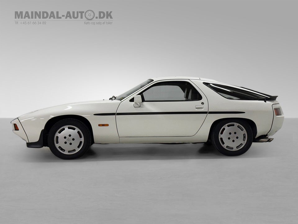 Porsche 928 4,7 S 3d