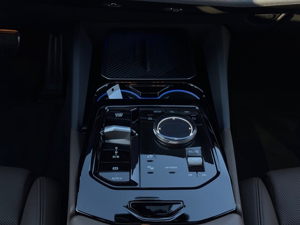 BMW i5 eDrive40 M-Sport 4d