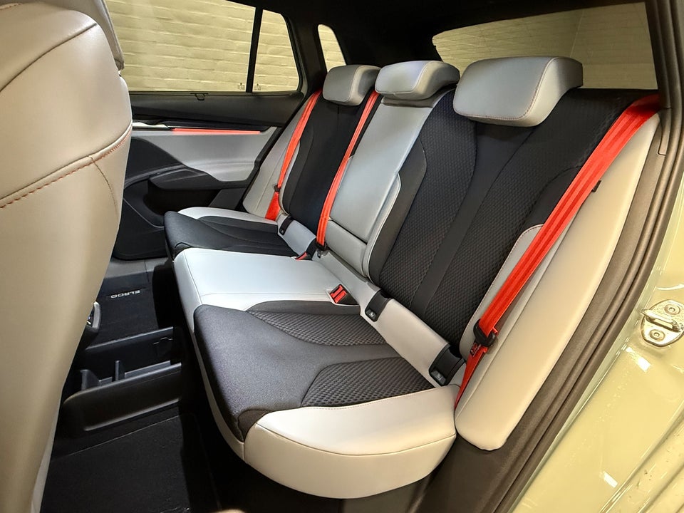 Skoda Elroq 85 iV Lodge 5d