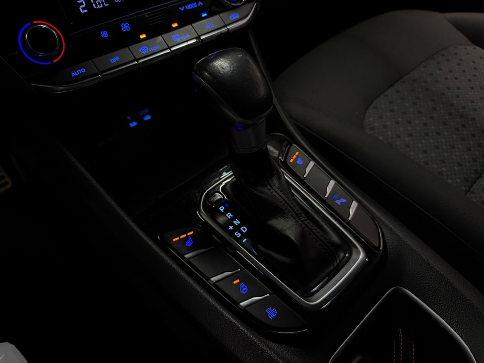 Hyundai Ioniq 1,6 PHEV Premium DCT 5d