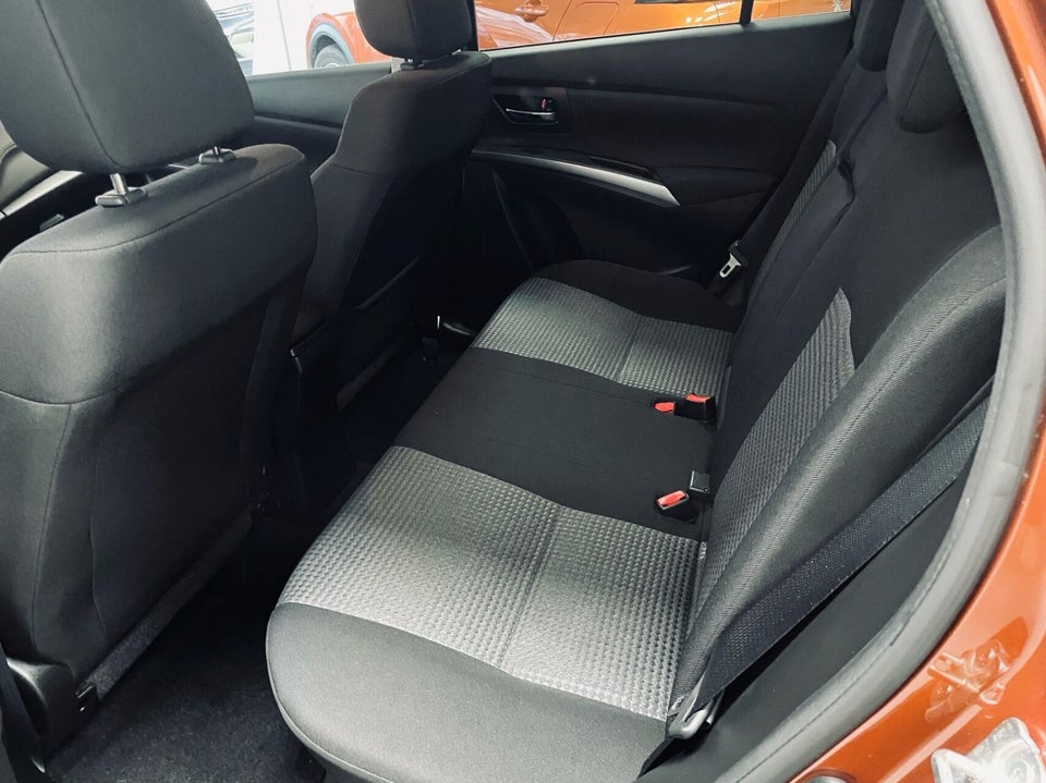 Suzuki S-Cross 1,5 S-Hybrid Active AGS 5d