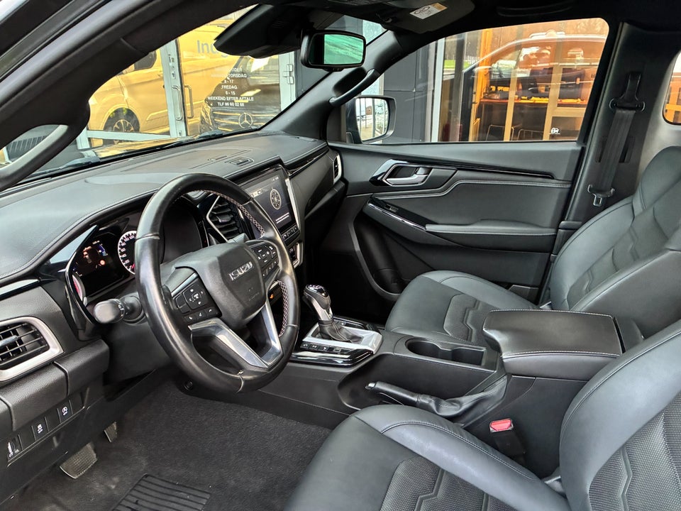 Isuzu D-Max 1,9 TD 163 Ext. Cab Exclusive aut. 4d