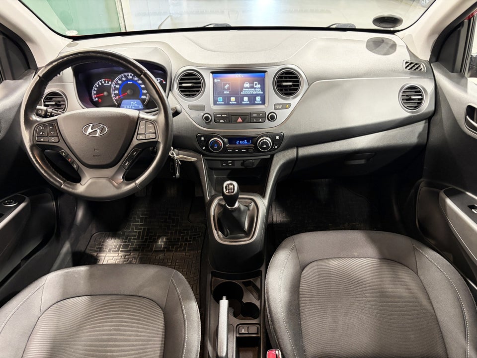 Hyundai i10 1,0 Advanced 5d