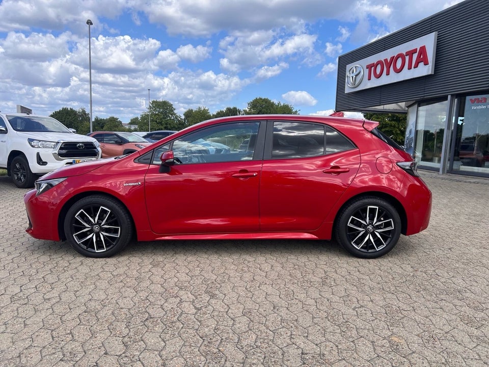 Toyota Corolla 1,8 Hybrid H3 Smart MDS 5d