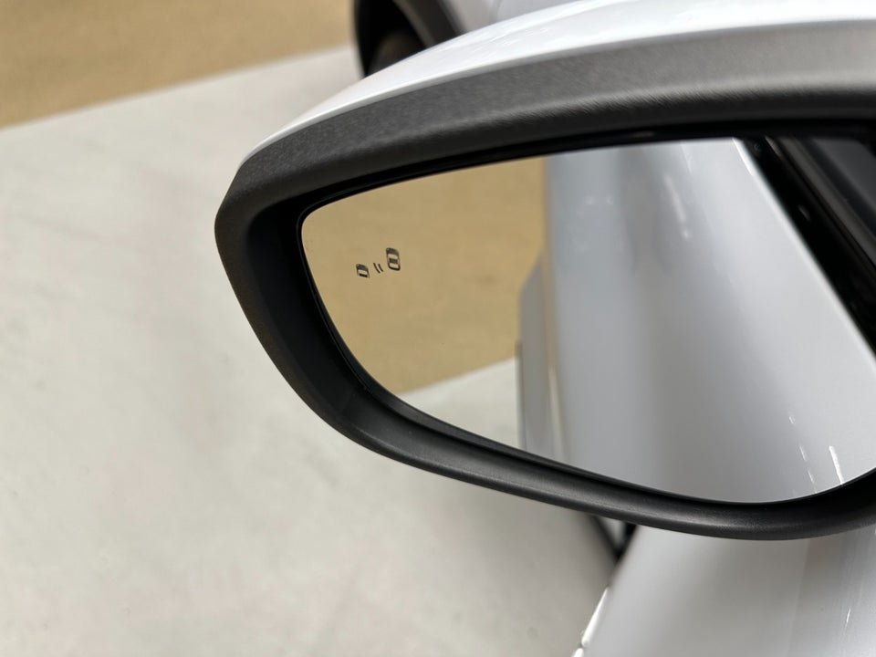 Ford Mustang Mach-E 75 Standard Range 5d