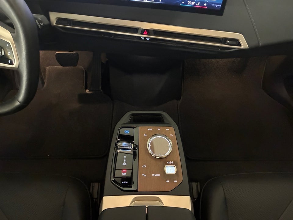 BMW iX xDrive50 Supercharged 5d