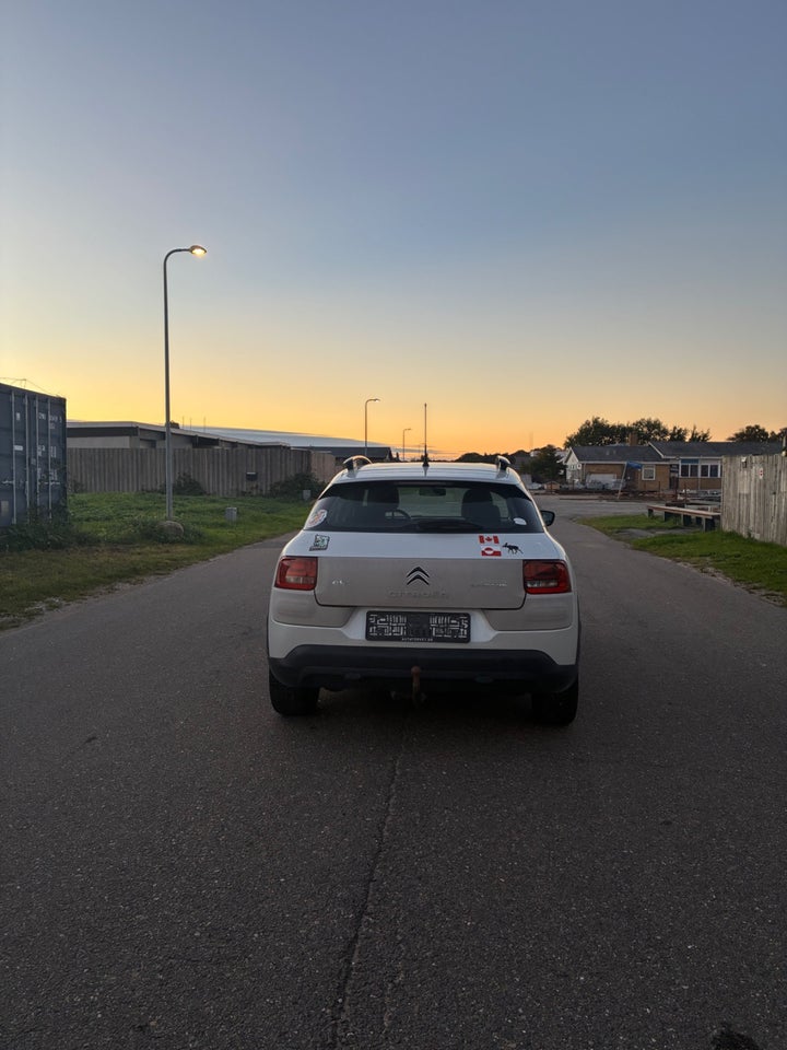Citroën C4 Cactus 1,2 PureTech 82 Feel 5d