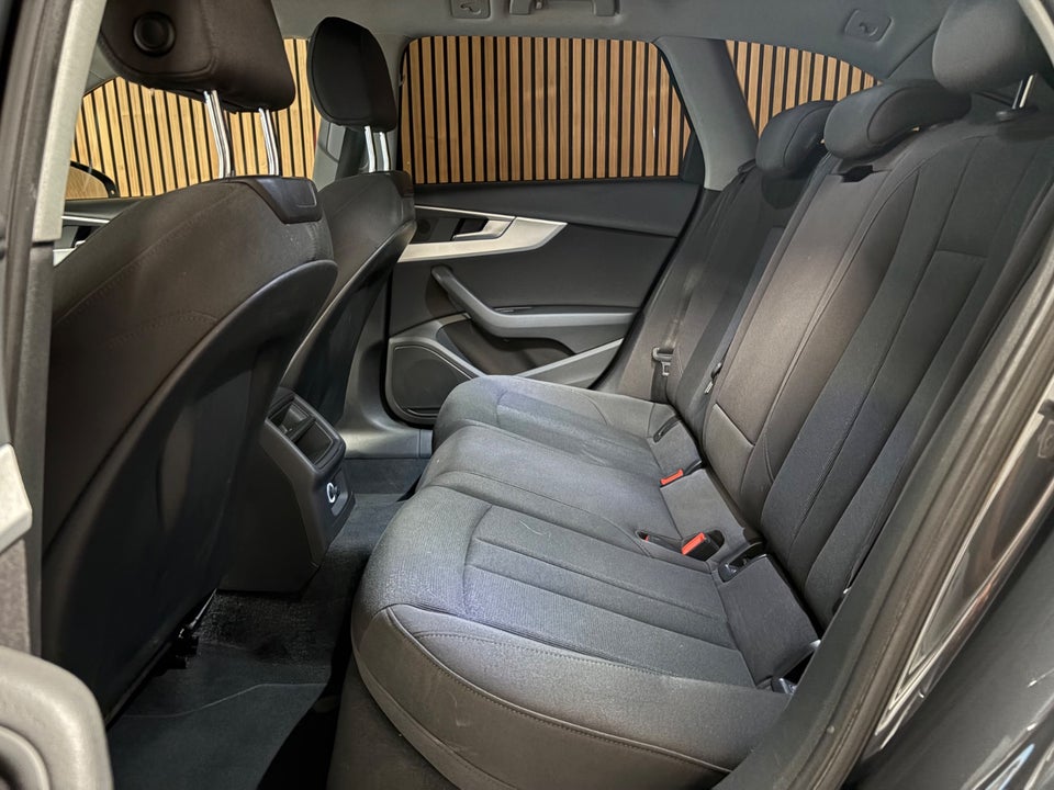 Audi A4 2,0 TFSi 190 Sport Avant S-tr. 5d